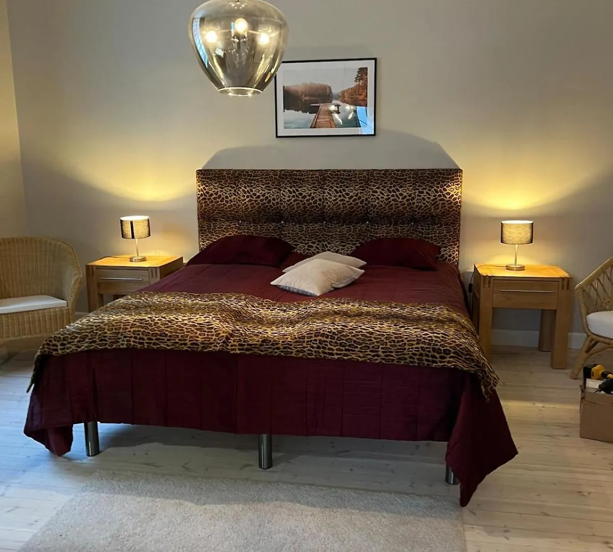 Upea Kolmio Etu-Toeoeloessae Apartment Helsinki