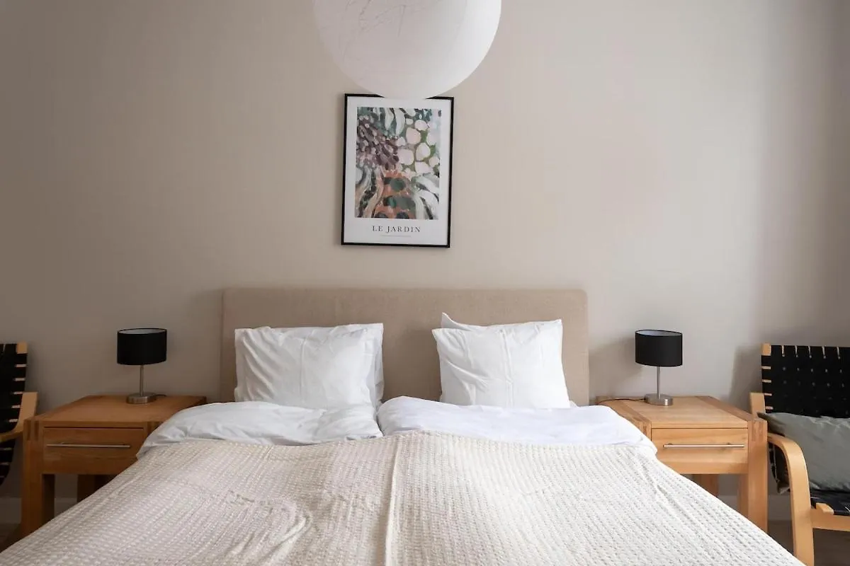 Upea Kolmio Etu-Toeoeloessae Apartment Helsinki 0*,