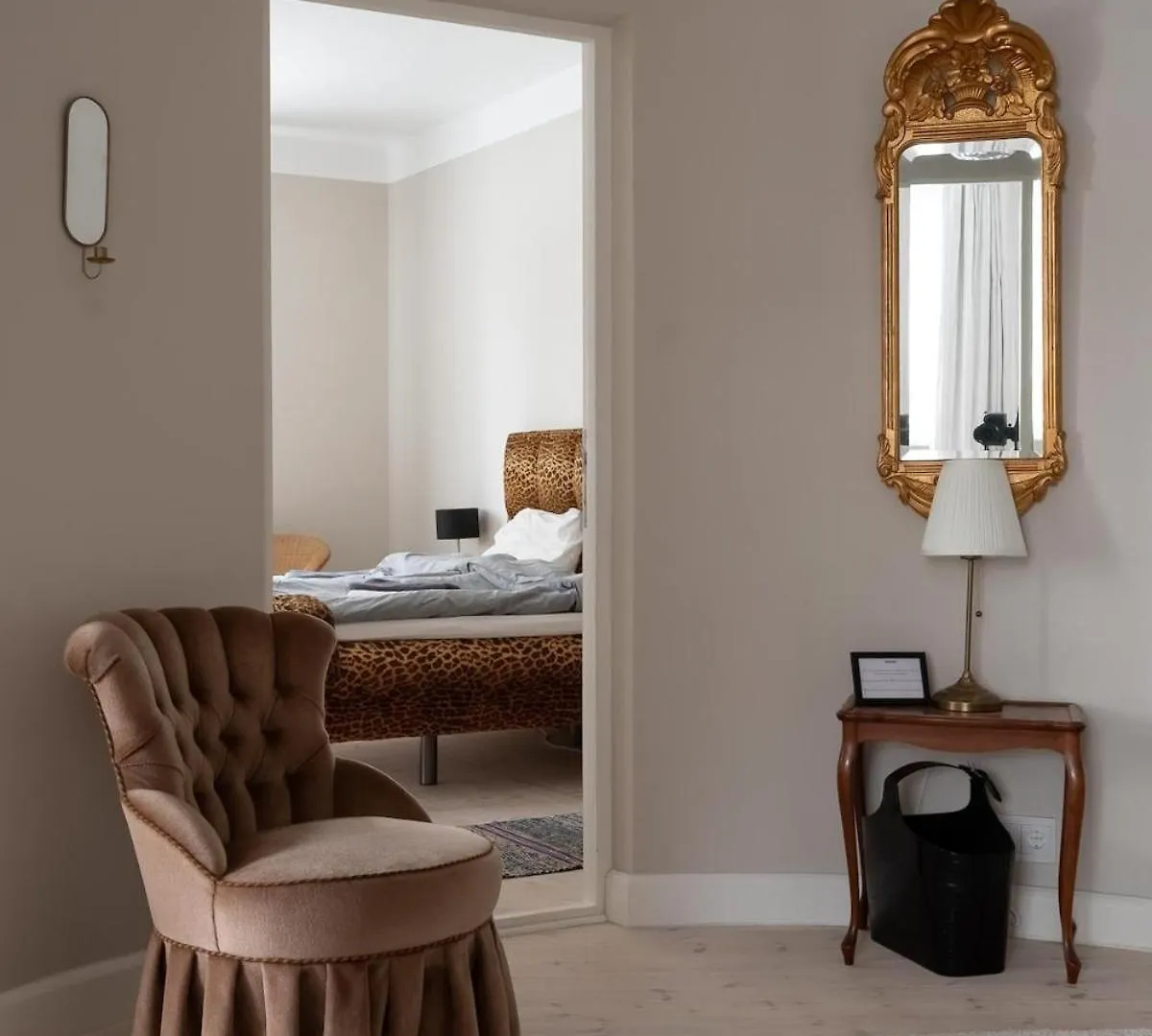 Upea Kolmio Etu-Toeoeloessae Apartment Helsinki Finland