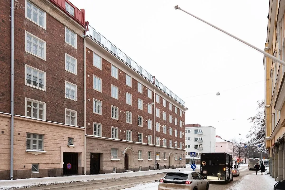 Upea Kolmio Etu-Toeoeloessae Apartment Helsinki